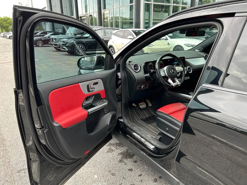 Mercedes-Benz GLA AMG — фото 9