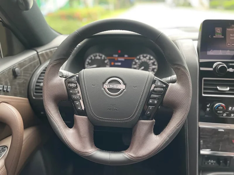 Nissan Patrol — фото 12