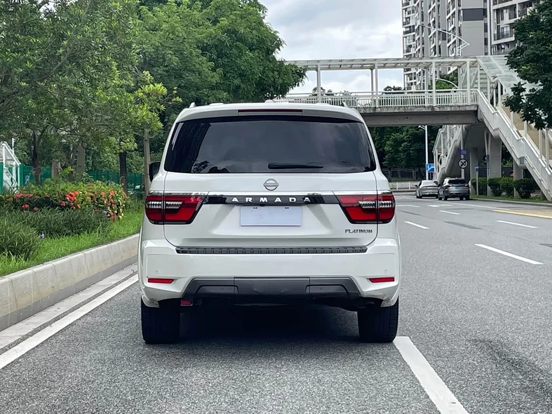 Nissan Patrol — фото 18