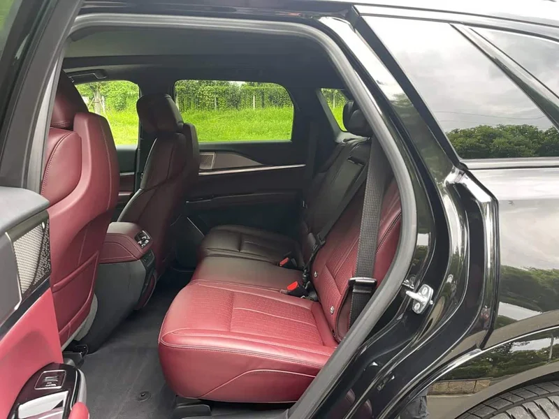 Cadillac XT5 — фото 14