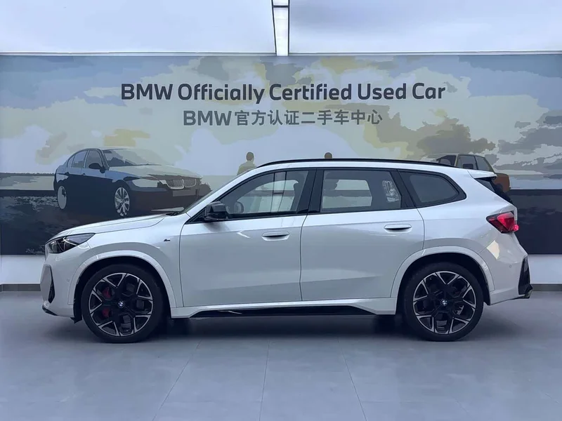 BMW X1 M35Li — фото 3
