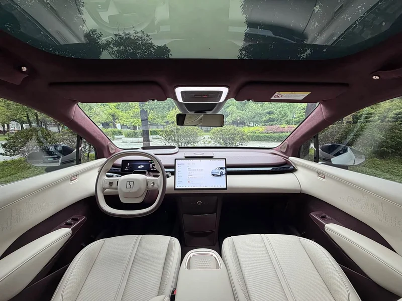Zeekr X — фото 7