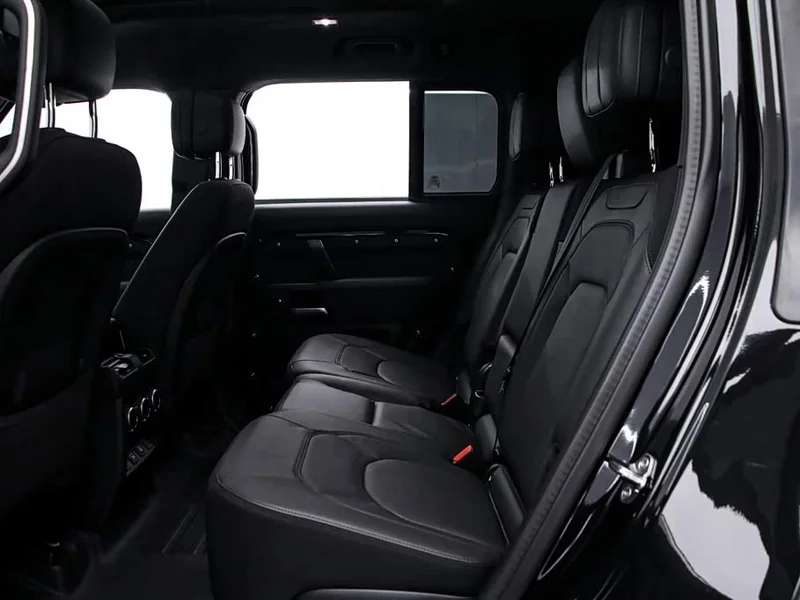 Land Rover Defender — фото 16