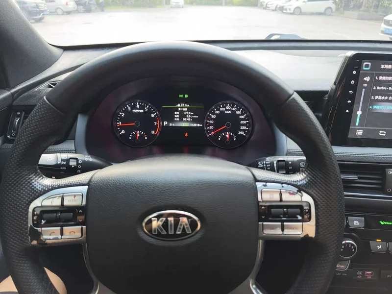 Kia KX7 — фото 9