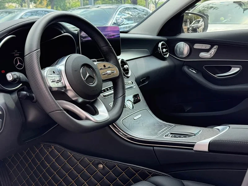 Mercedes-Benz C-Class — фото 14