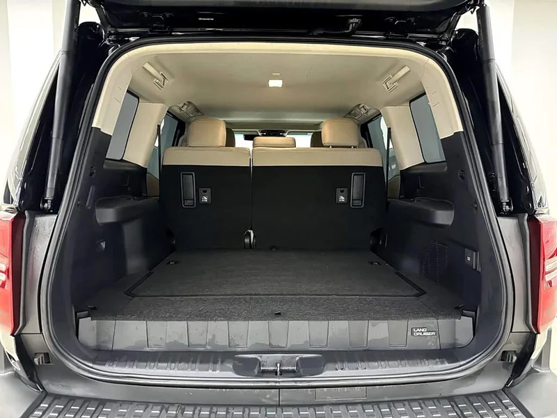 Toyota Prado — фото 15