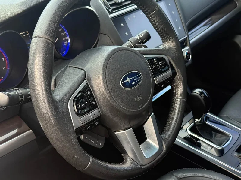 Subaru Outback — фото 15