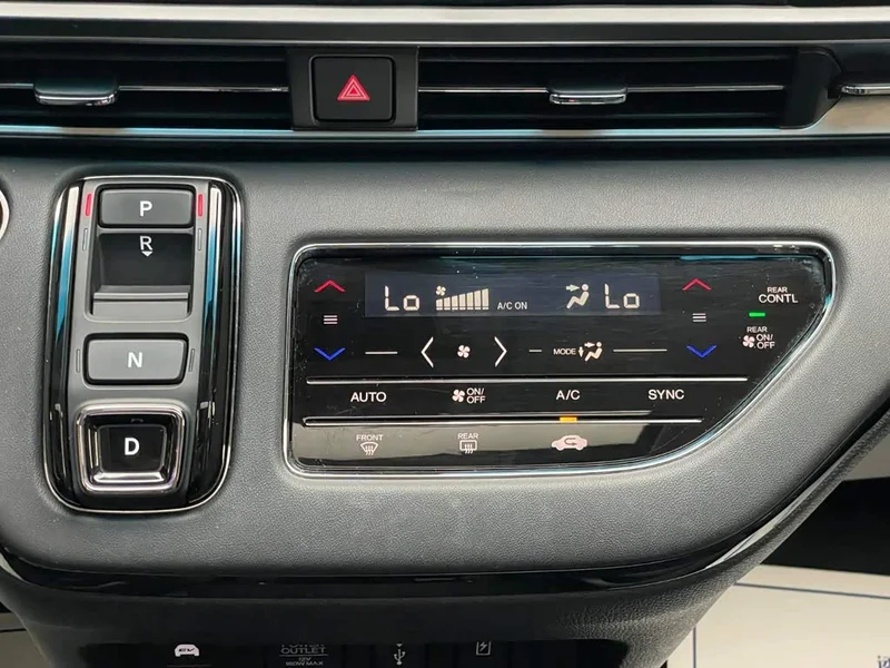 Honda Odyssey — фото 16