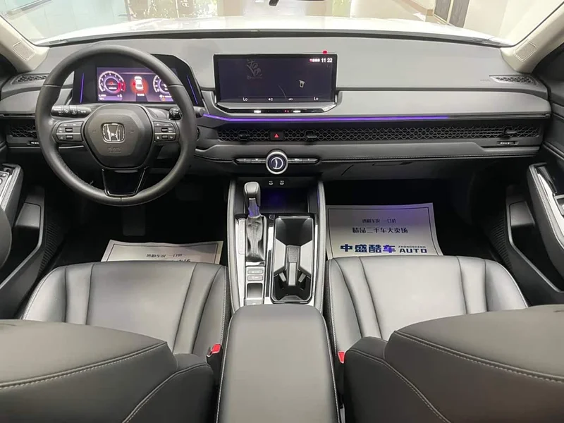 Honda Accord — фото 13