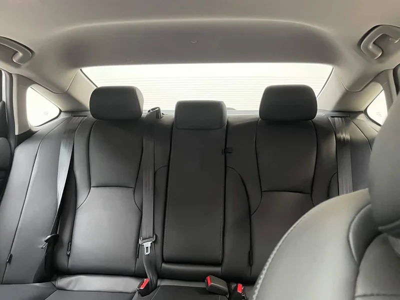 Honda Accord — фото 9