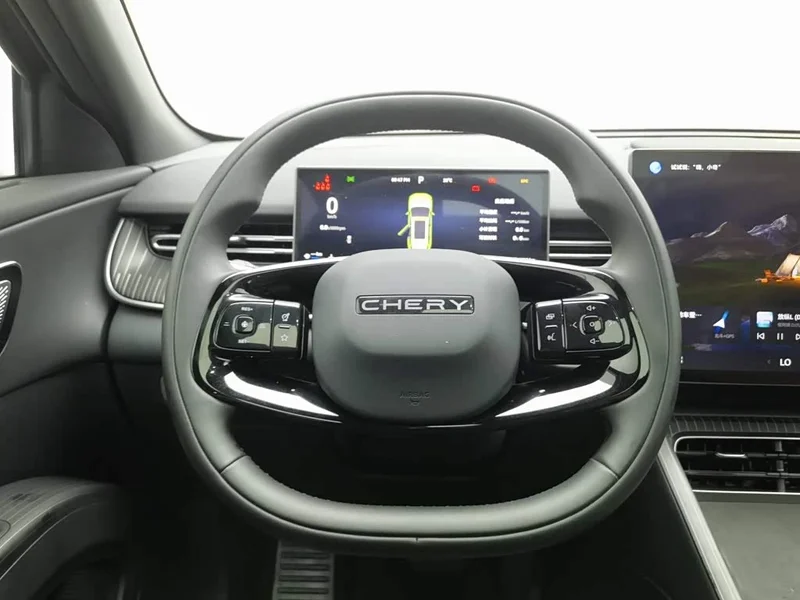 Chery Tiggo 8 — фото 11