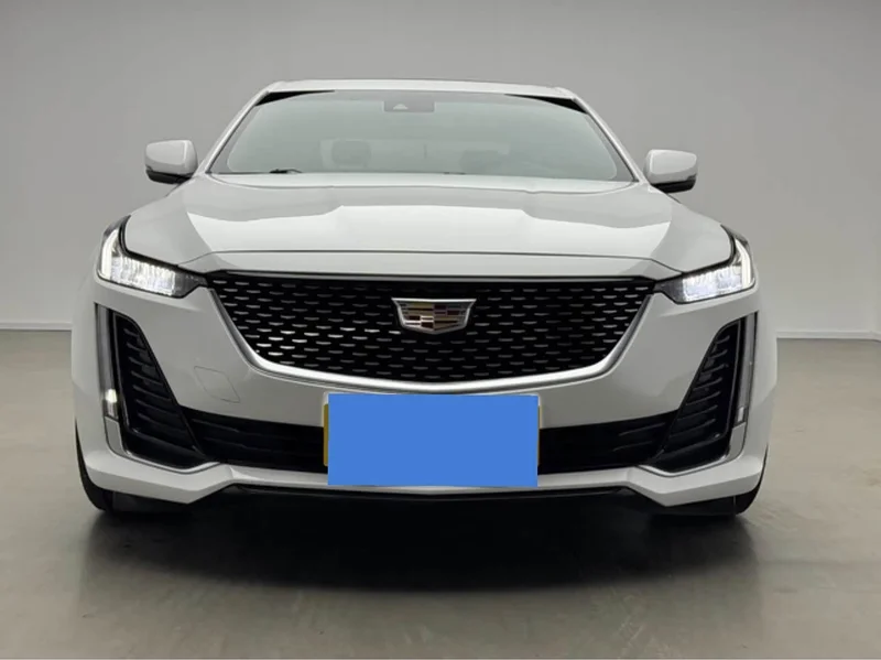 Cadillac CT5 — фото 2