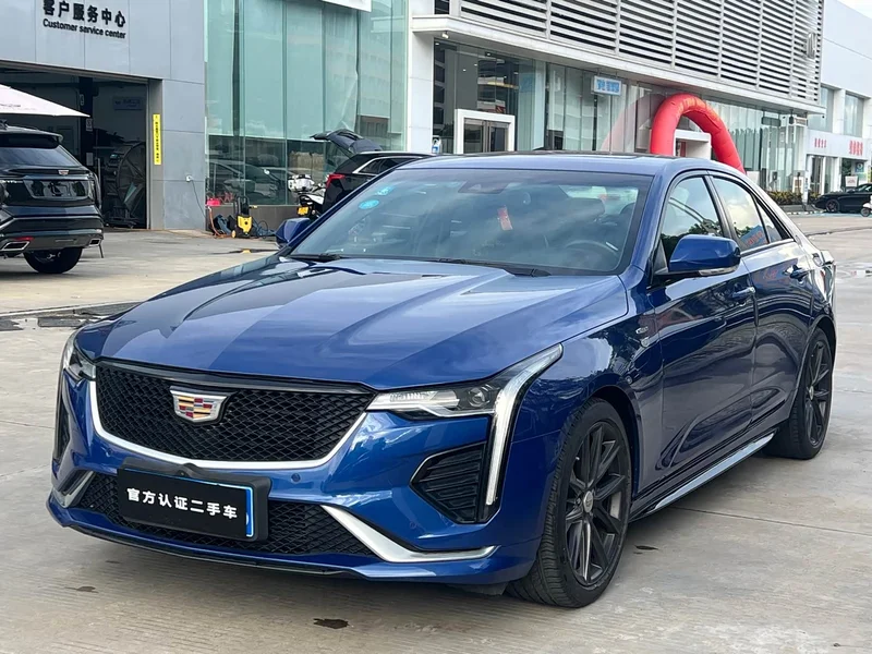 Cadillac CT4