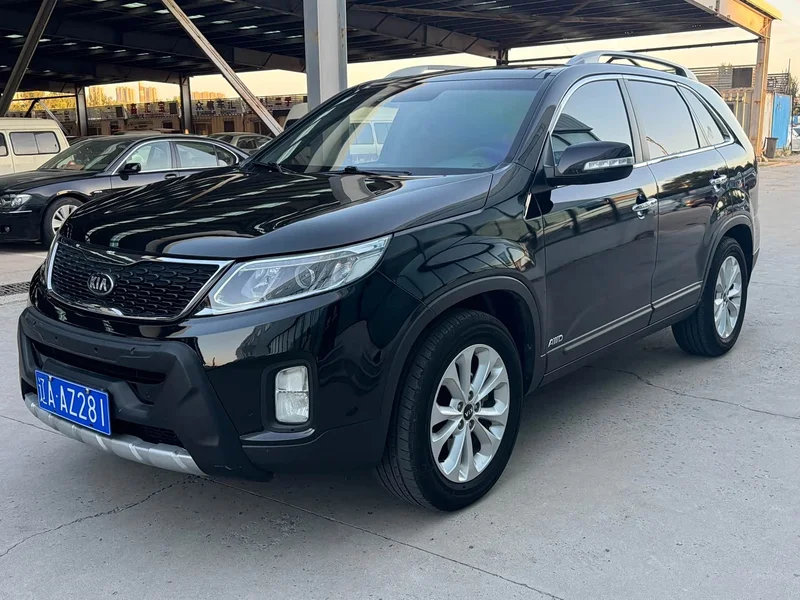 Kia Sorento — фото 1