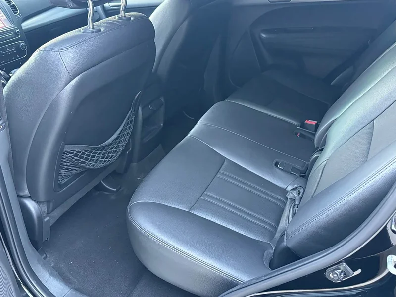 Kia Sorento — фото 17