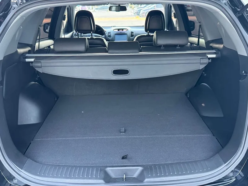 Kia Sorento — фото 18