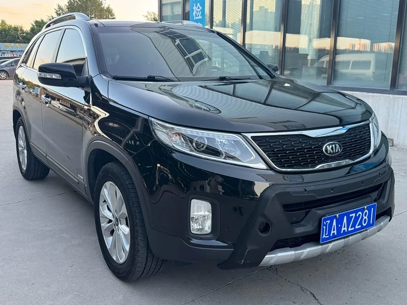 Kia Sorento — фото 2