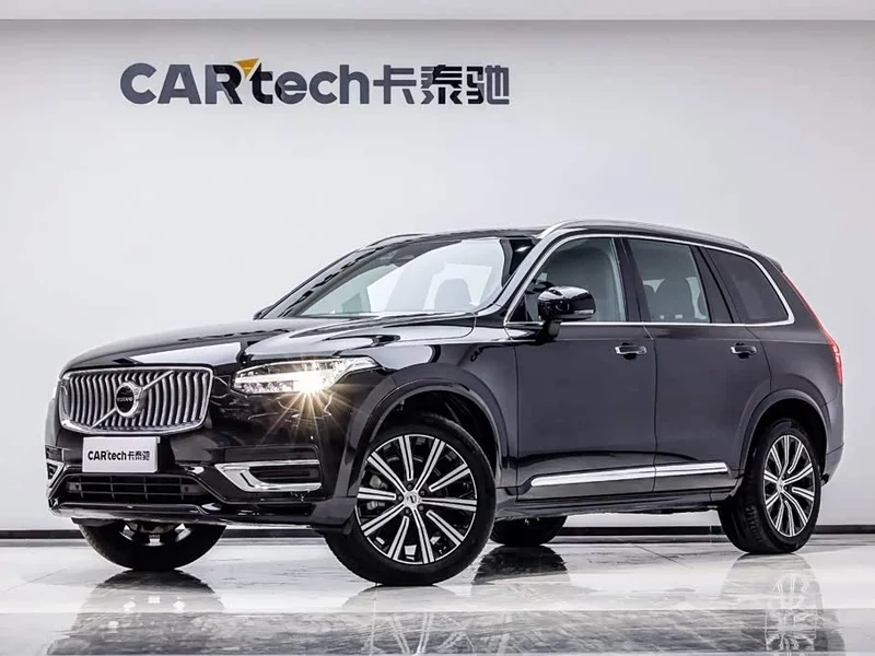 Volvo XC90 — фото 1