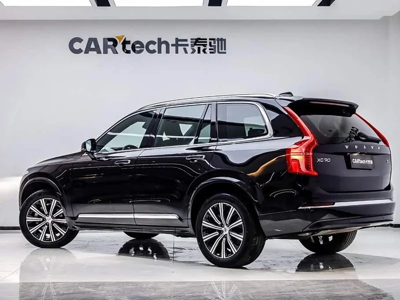Volvo XC90 — фото 4