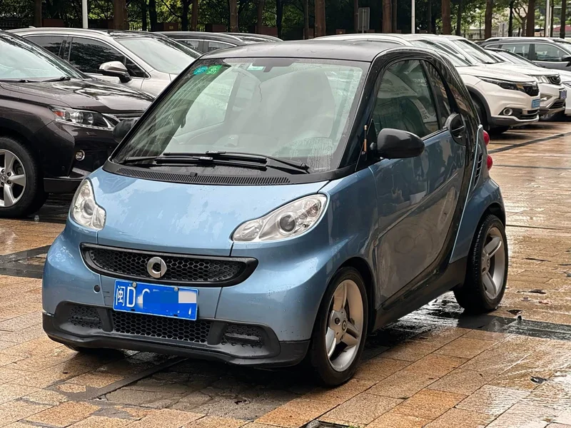 Smart Fortwo — фото 1