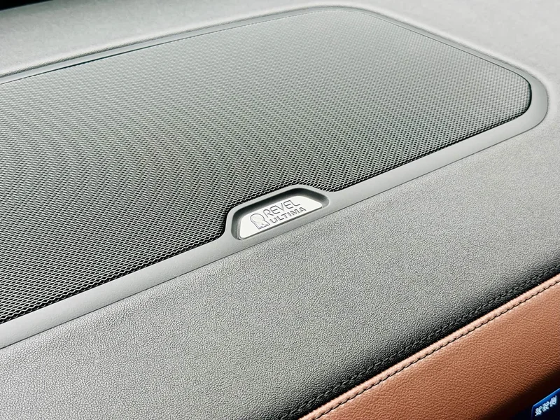 Lincoln Navigator — фото 15