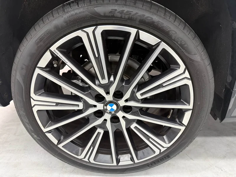BMW X1 — фото 13