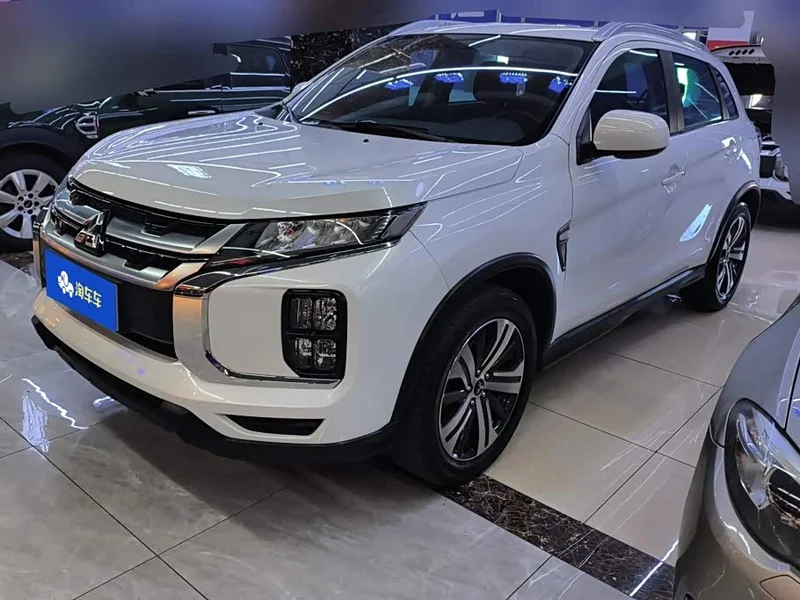 Mitsubishi ASX — фото 1