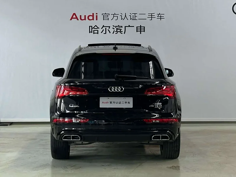 Audi Q5L — фото 2