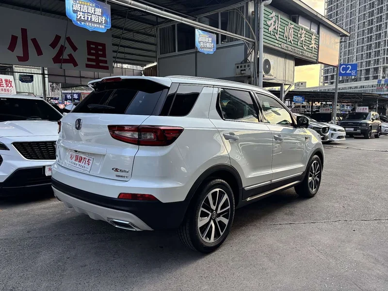Changan CS55 — фото 11
