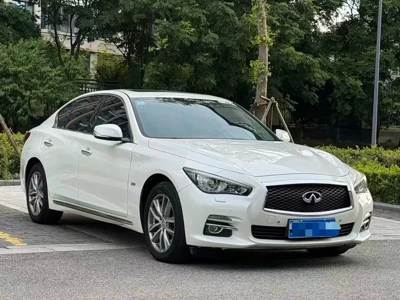 Infiniti Q50L — фото 3
