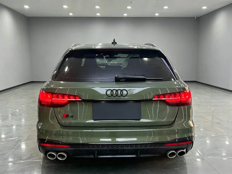Audi S4 — фото 4
