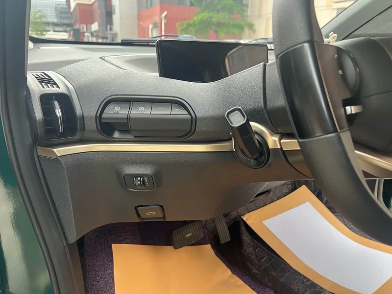 Baojun KiWi EV — фото 12