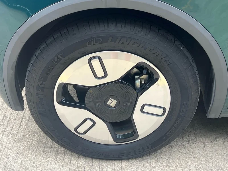 Baojun KiWi EV — фото 14