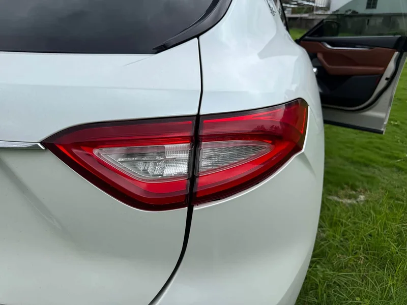 Maserati Levante — фото 16