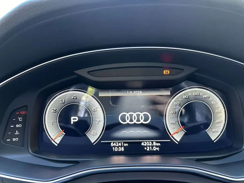 Audi A7L — фото 12