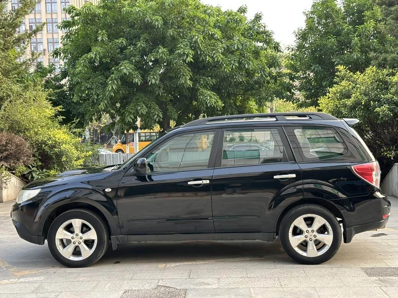 Subaru Forester — фото 9