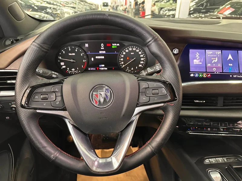 Buick Enclave — фото 10
