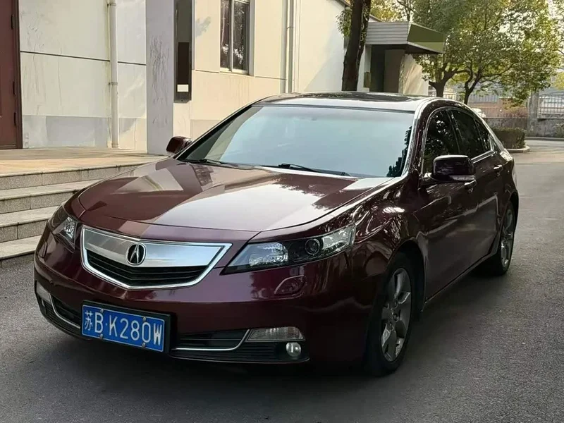 Acura TL — фото 1