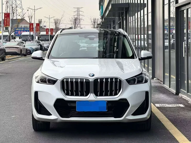 BMW X1 — фото 2