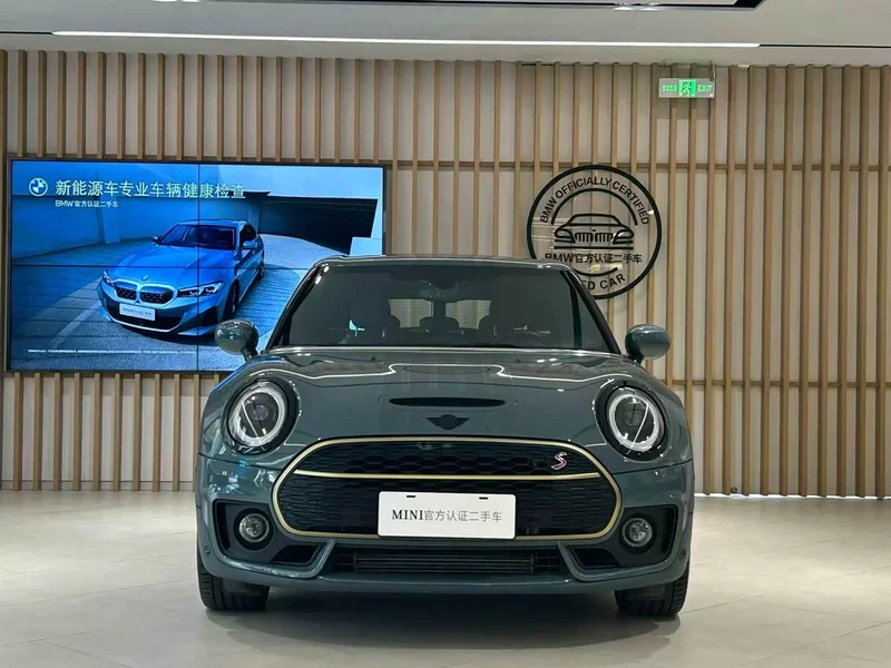 MINI CLUBMAN — фото 2