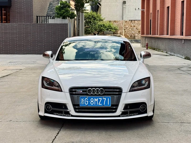 Audi TTS — фото 2