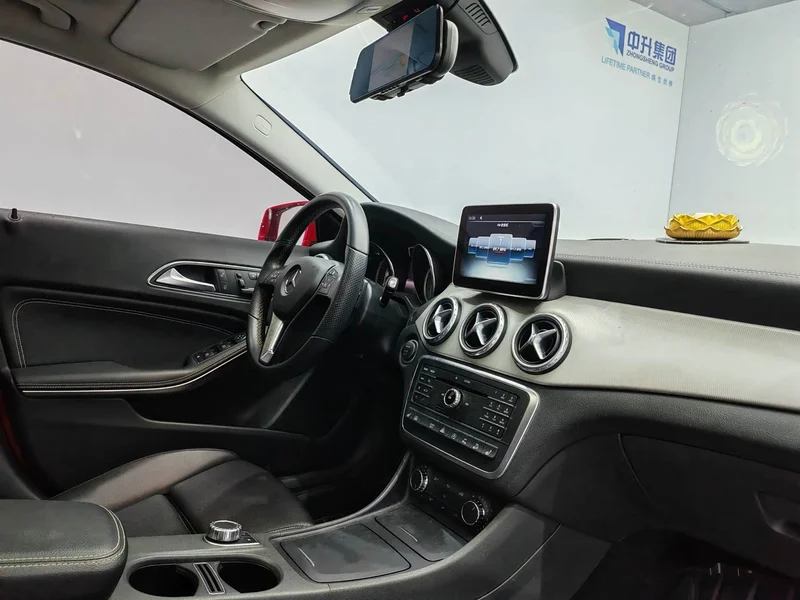 Mercedes-Benz GLA — фото 15
