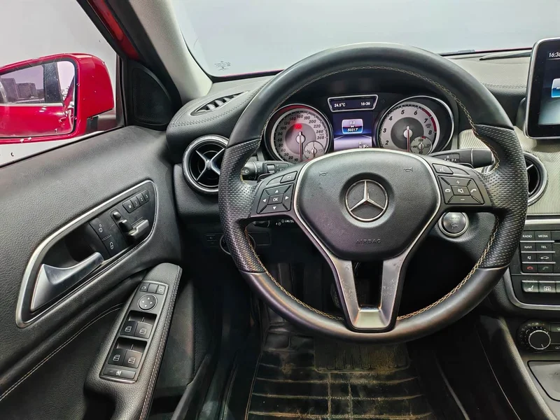 Mercedes-Benz GLA — фото 9