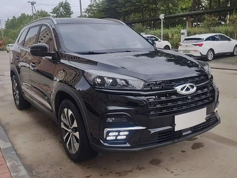 Chery Tiggo 8 — фото 1