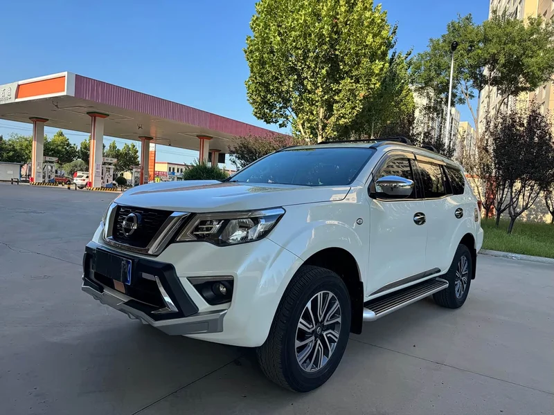 Nissan Terra — фото 1