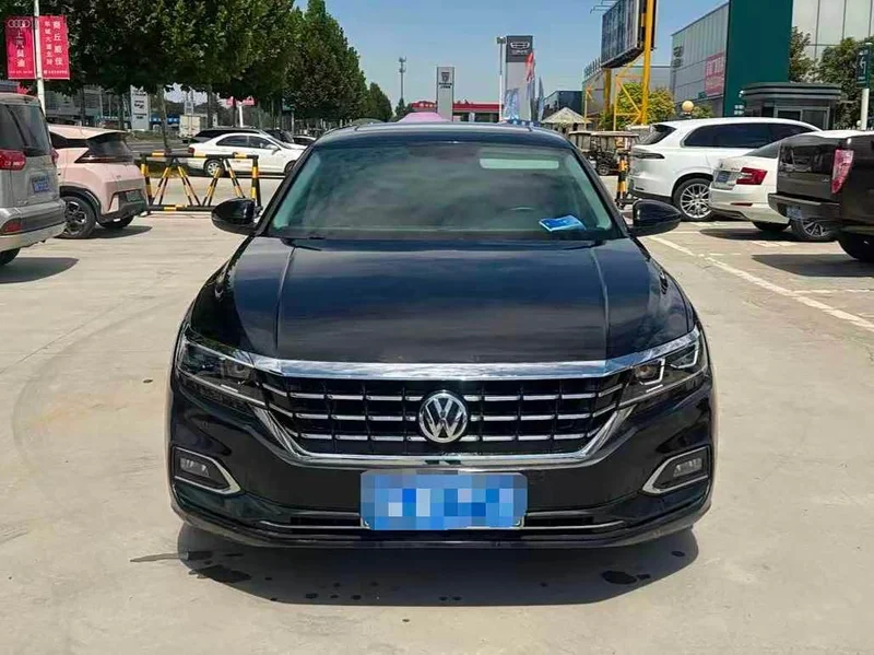 Volkswagen Passat — фото 2