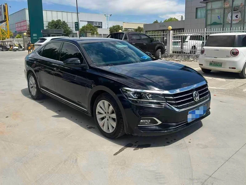 Volkswagen Passat — фото 3