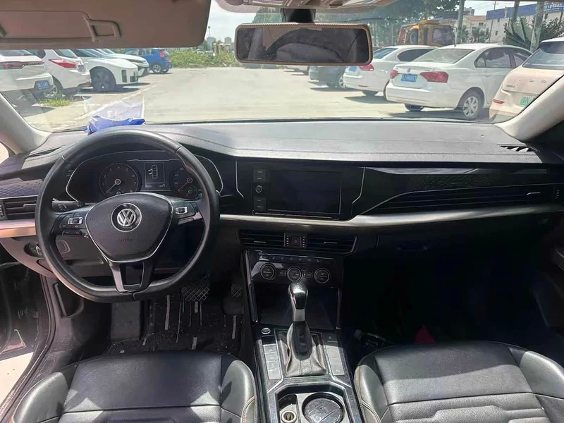 Volkswagen Passat — фото 6