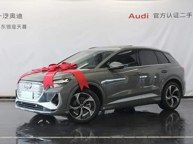 Audi Q4 e-tron — фото 3