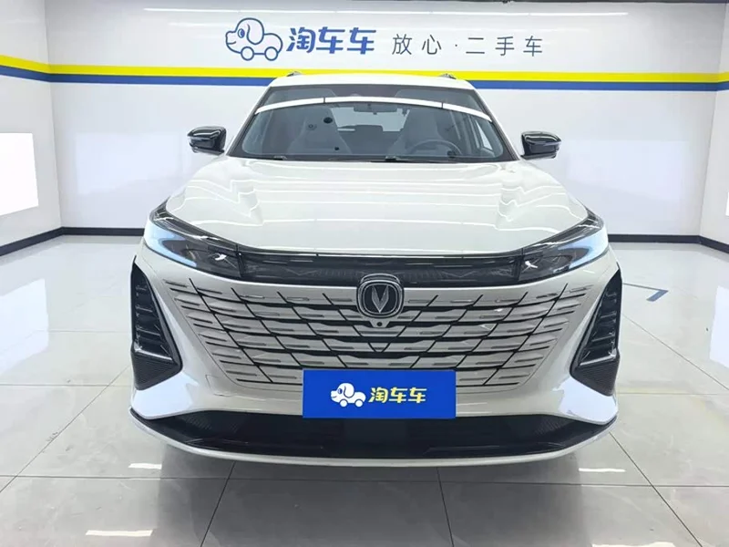 Changan CS75PLUS — фото 2